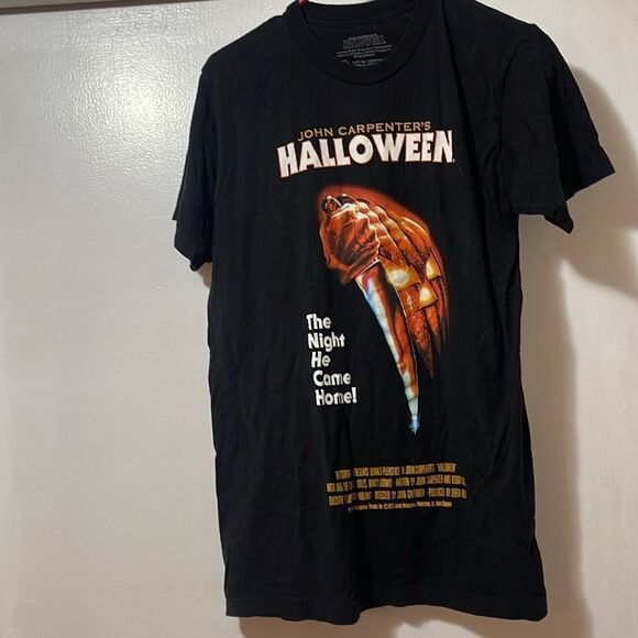 John Carpenter’s Halloween shirt medium - Picture 3 of 7